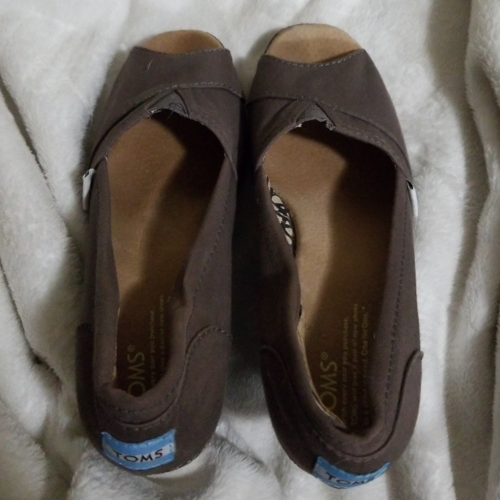 Tom's womens wedges